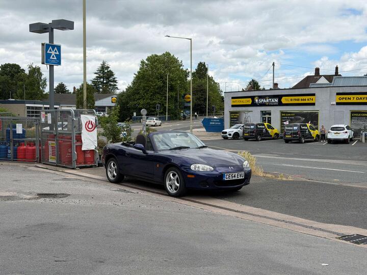 Mazda MX-5 1.6 2dr