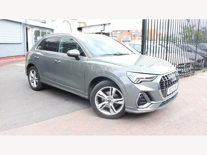 Audi Q3 1.5 TFSI CoD 35 S Line S Tronic Euro 6 (s/s) 5dr