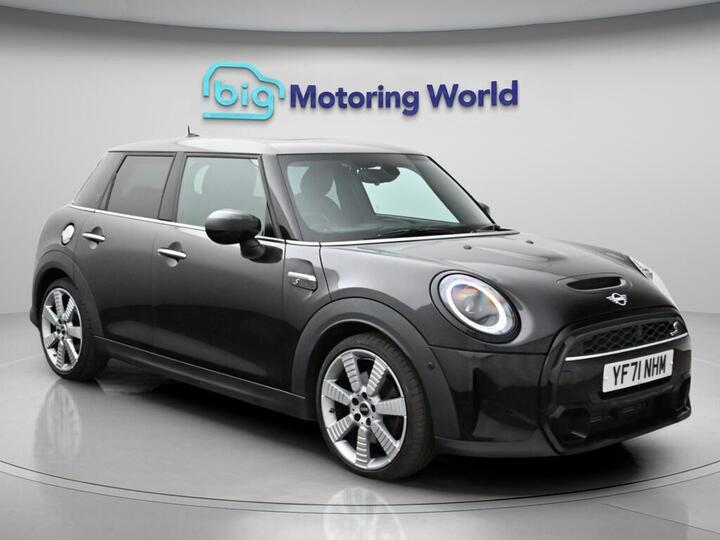 MINI Hatch 2.0 Cooper S Exclusive Steptronic Euro 6 (s/s) 5dr
