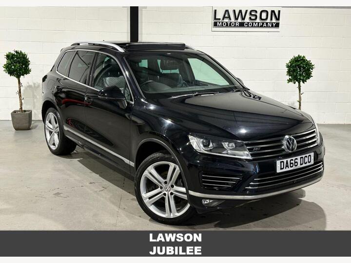 Volkswagen TOUAREG 3.0 TDI V6 BlueMotion Tech R-Line Plus Tiptronic 4WD Euro 6 (s/s) 5dr