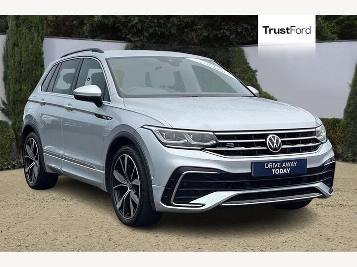 Volkswagen TIGUAN 2.0 TDI R-Line DSG Euro 6 (s/s) 5dr
