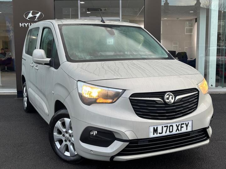 Vauxhall Combo Life 1.5 Turbo D BlueInjection Energy Euro 6 (s/s) 5dr (7 Seat)