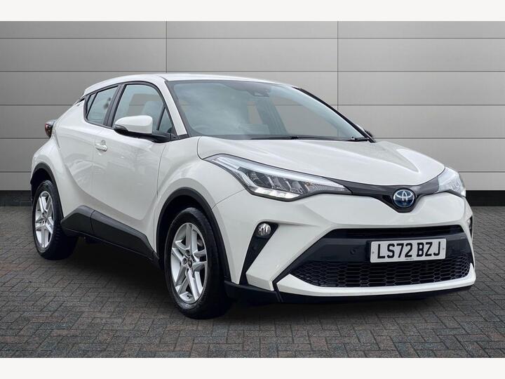 Toyota C-HR 1.8 VVT-h Icon CVT Euro 6 (s/s) 5dr Toyota C-HR 1.8 VVT-h Icon CVT Euro 6 (s/s) 5dr