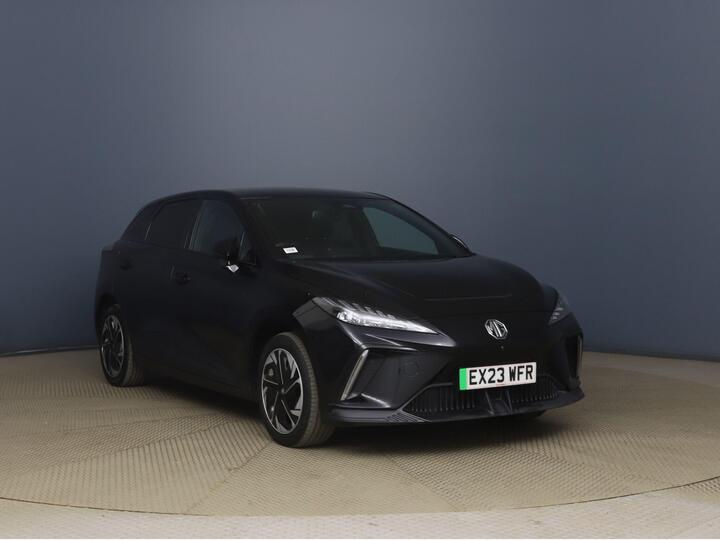 MG MG4 64kWh Trophy Long Range Auto 5dr
