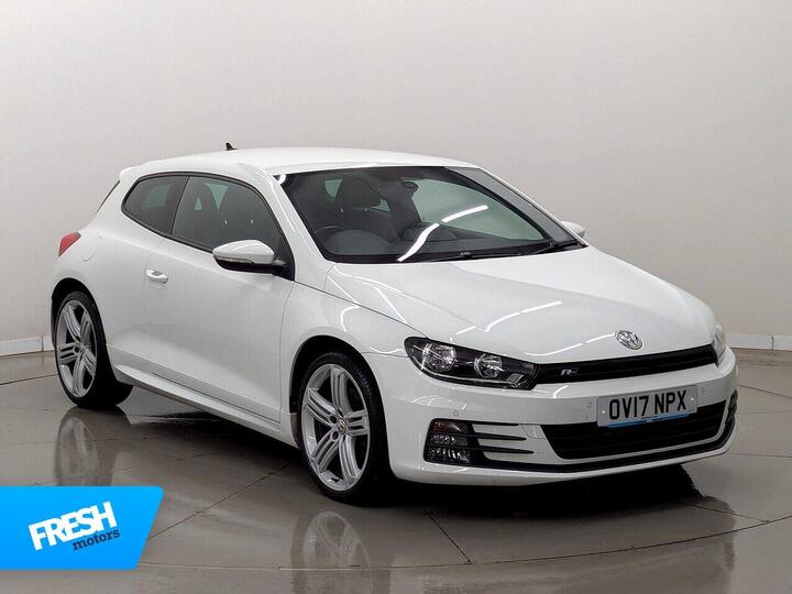Volkswagen Scirocco 2.0 TSI BlueMotion Tech R-Line DSG Euro 6 (s/s) 3dr