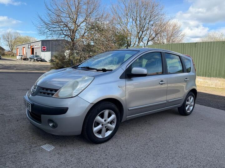 Nissan NOTE 1.6 16v SE 5dr