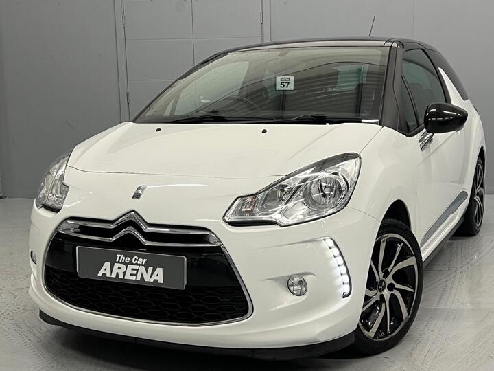 DS AUTOMOBILES DS 3 1.2 PureTech DStyle Nav Euro 6 (s/s) 3dr DS AUTOMOBILES DS 3 1.2 PureTech DStyle Nav Euro 6 (s/s) 3dr