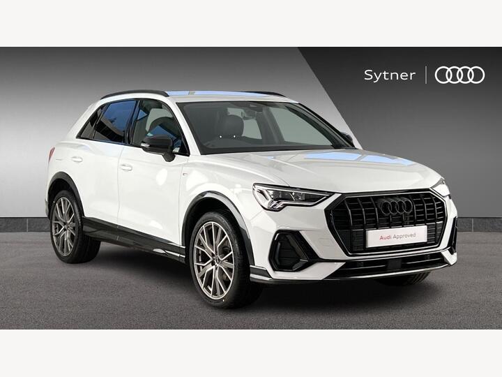 Audi Q3 AVANT 1.5 TFSI CoD 35 Black Edition S Tronic Euro 6 (s/s) 5dr