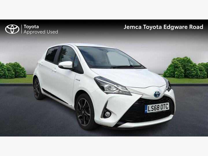 Toyota Yaris 1.5 VVT-h Design E-CVT Euro 6 (s/s) 5dr