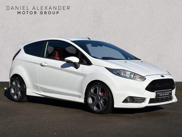Ford FIESTA 1.6T EcoBoost ST-3 Euro 6 3dr