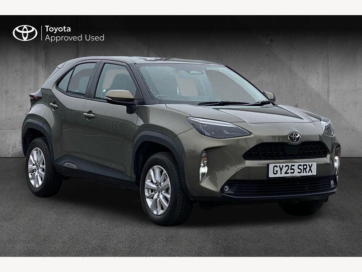 Toyota Yaris Cross 1.5 VVT-h Icon E-CVT Euro 6 (s/s) 5dr Toyota Yaris Cross 1.5 VVT-h Icon E-CVT Euro 6 (s/s) 5dr