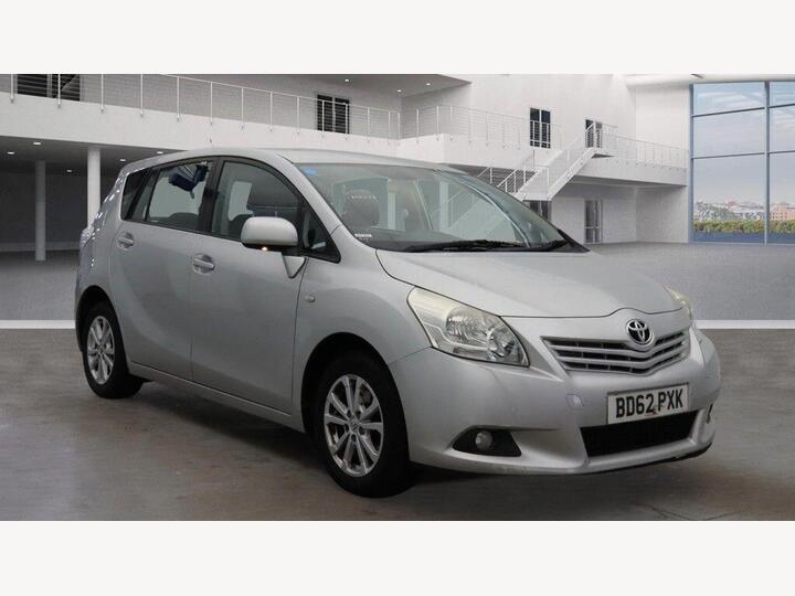 Toyota Verso 1.6 V-Matic TR Euro 5 5dr