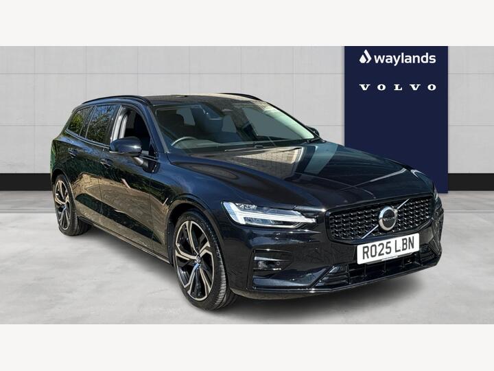 Volvo V60 2.0 B4 MHEV Plus DCT Auto Euro 6 (s/s) 5dr