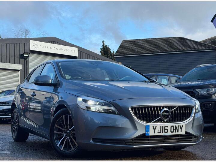 Volvo V40 2.0 T2 Momentum Euro 6 (s/s) 5dr
