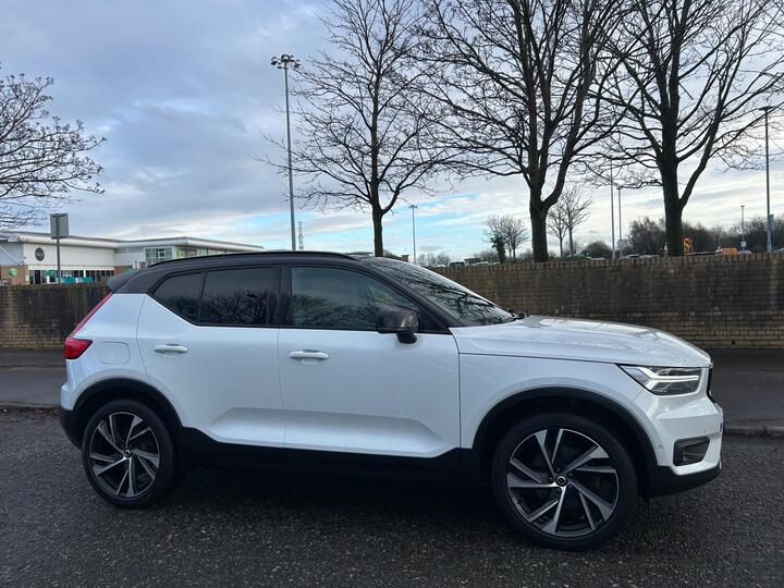 Volvo XC40 2.0 D4 First Edition Auto AWD Euro 6 (s/s) 5dr