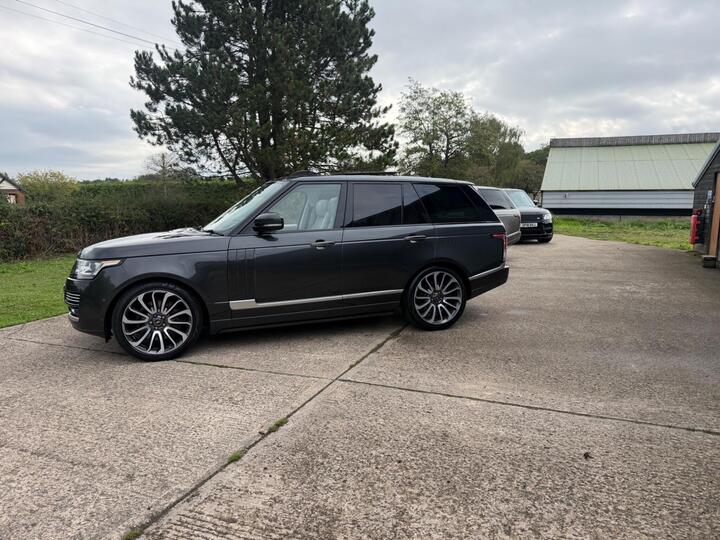 Land Rover Range Rover 4.4 SD V8 Autobiography Auto 4WD Euro 6 (s/s) 5dr