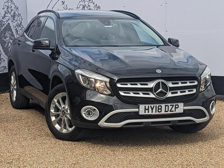 Mercedes-Benz GLA 1.6 GLA200 SE (Executive) 7G-DCT Euro 6 (s/s) 5dr