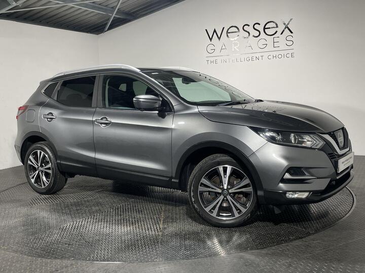 Nissan Qashqai 1.6 DCi N-Connecta Euro 6 (s/s) 5dr