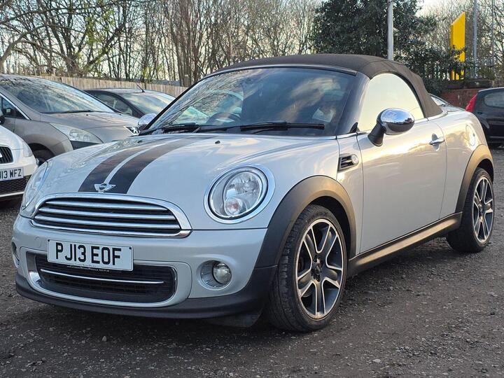 MINI Roadster 1.6 Cooper Euro 5 (s/s) 2dr MINI Roadster 1.6 Cooper Euro 5 (s/s) 2dr