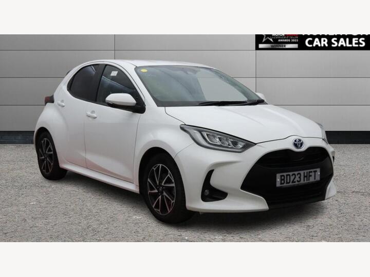 Toyota YARIS 1.5 VVT-h Design E-CVT Euro 6 (s/s) 5dr