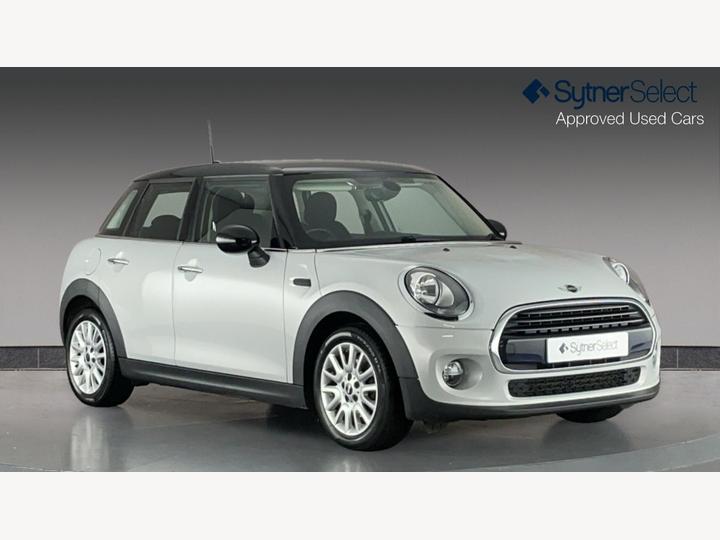 MINI Hatch 1.5 Cooper D Euro 6 (s/s) 5dr