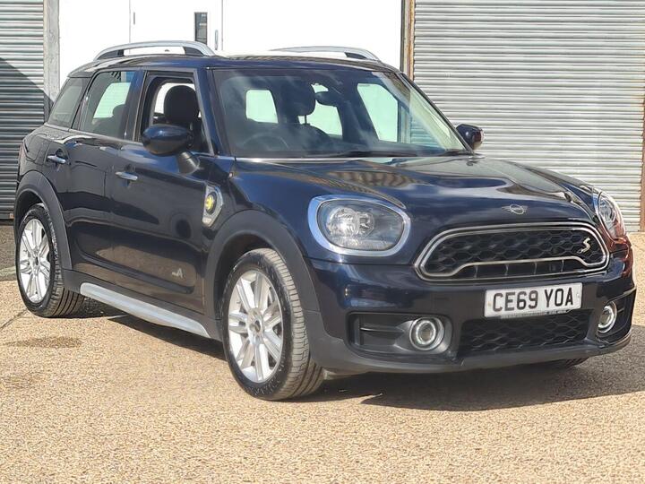MINI COUNTRYMAN 1.5 10kWh Cooper SE Exclusive Auto ALL4 Euro 6 (s/s) 5dr