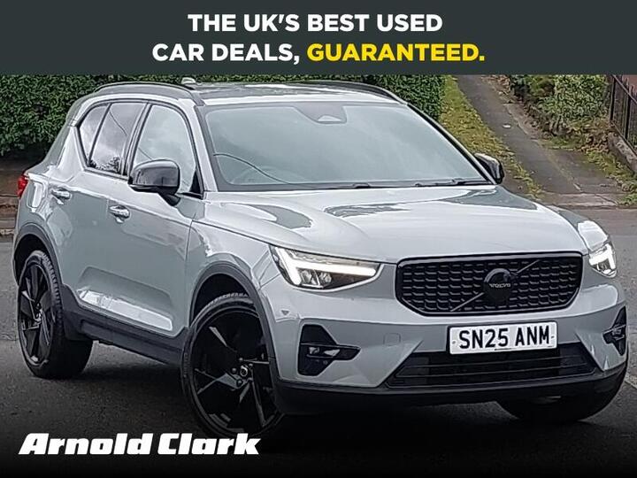 Volvo XC40 2.0 B3 MHEV Plus Black Edition DCT Auto Euro 6 (s/s) 5dr