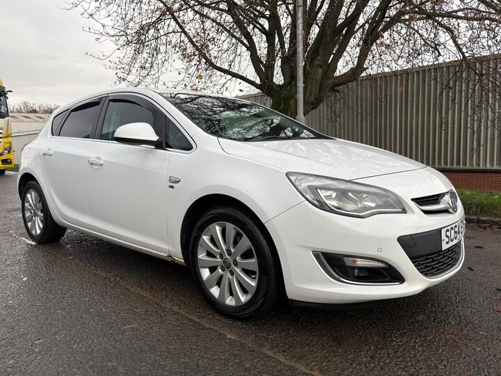 Vauxhall Astra 2.0 CDTi EcoFLEX Elite Euro 5 (s/s) 5dr