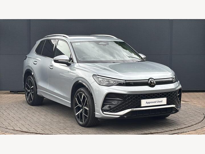 Volkswagen TIGUAN 1.5 ETSI MHEV R-Line DSG Euro 6 (s/s) 5dr