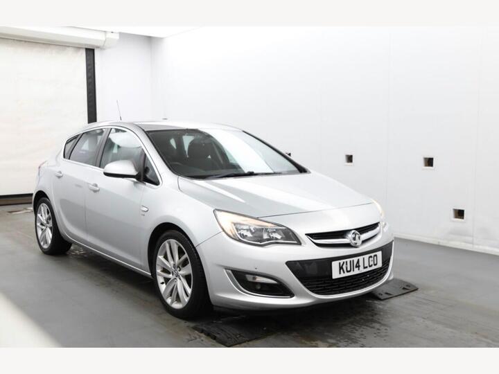 Vauxhall Astra 1.6 16v SRi Euro 5 5dr
