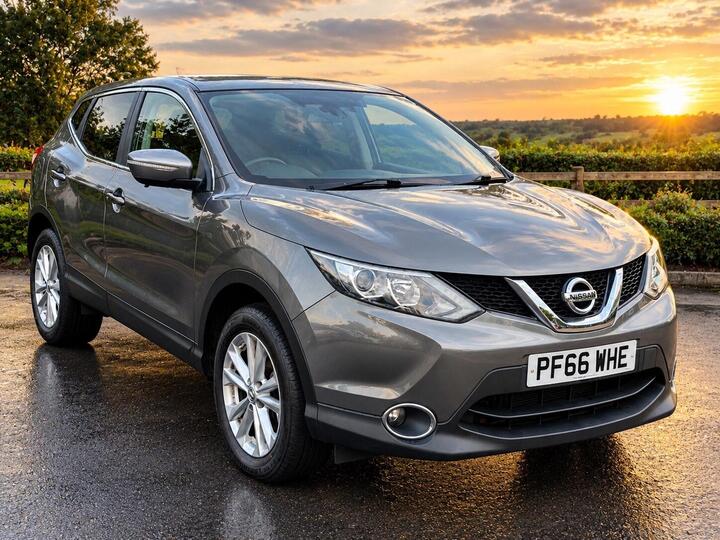 Nissan Qashqai 1.2 DIG-T Acenta 2WD Euro 6 (s/s) 5dr