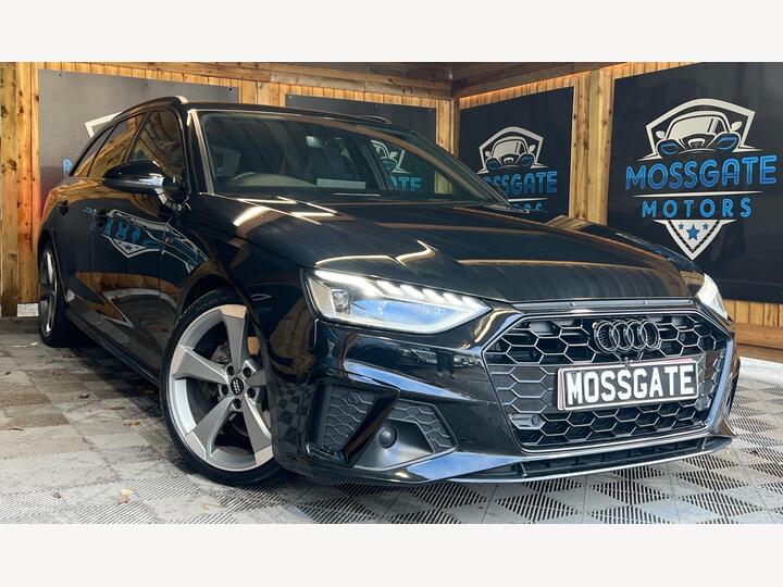 Audi A4 Avant 2.0 TDI 35 Black Edition S Tronic Euro 6 (s/s) 5dr Audi A4 Avant 2.0 TDI 35 Black Edition S Tronic Euro 6 (s/s) 5dr