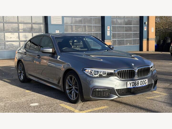BMW 5 SERIES DIESEL SALOON 2.0 520d M Sport Auto XDrive Euro 6 (s/s) 4dr