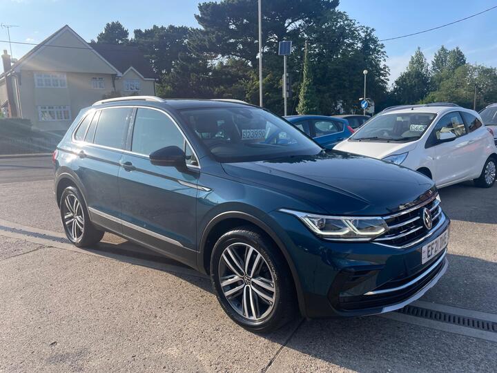 Volkswagen Tiguan 2.0 TDI Elegance DSG 4Motion Euro 6 (s/s) 5dr