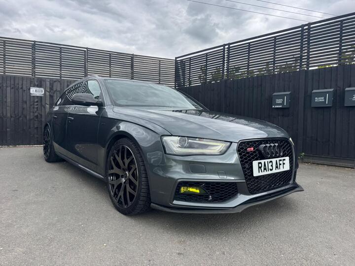 Audi A4 Avant TFSI S Line Petrol STronic Quattro Euro6