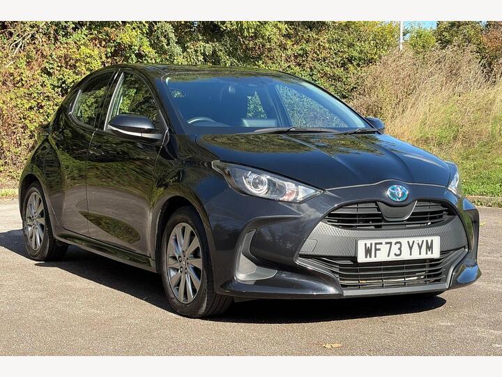 Toyota Yaris 1.5 VVT-h Icon E-CVT Euro 6 (s/s) 5dr
