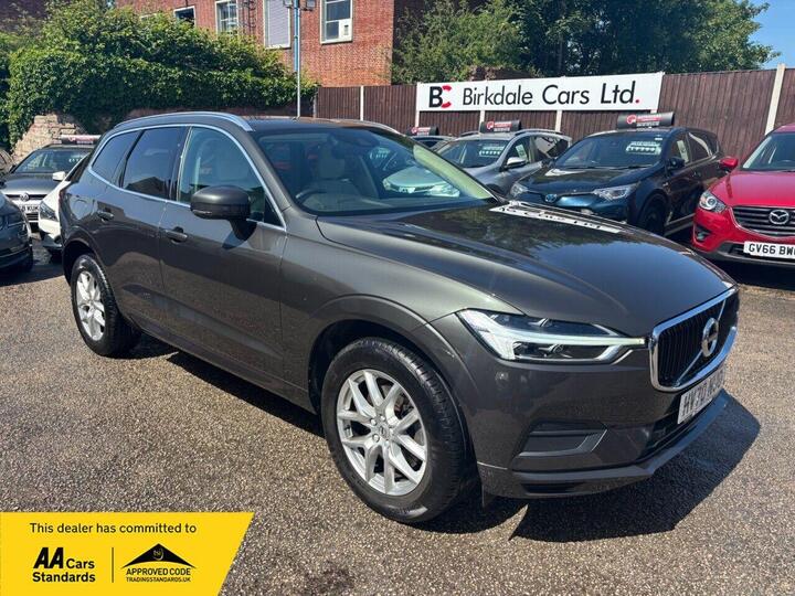 Volvo XC60 2.0 B5 MHEV Momentum Auto AWD Euro 6 (s/s) 5dr