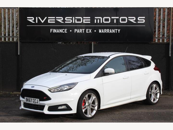 Ford Focus 2.0T EcoBoost ST-2 Euro 6 (s/s) 5dr