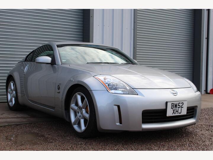 Nissan 350 Z 3.5 V6 Coupe(Stick Shift)