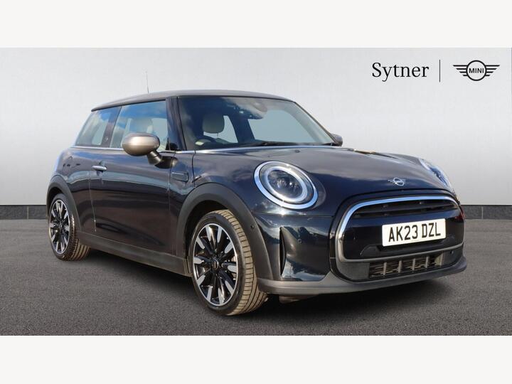 MINI Hatch 1.5 Cooper Exclusive Steptronic Euro 6 (s/s) 3dr