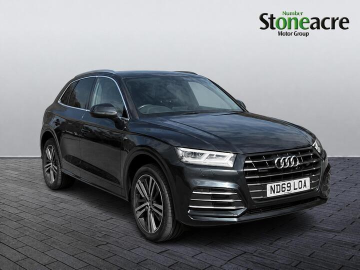 Audi Q5 2.0 TFSIe 55 S Line Competition S Tronic Quattro Euro 6 (s/s) 5dr 14.1kWh