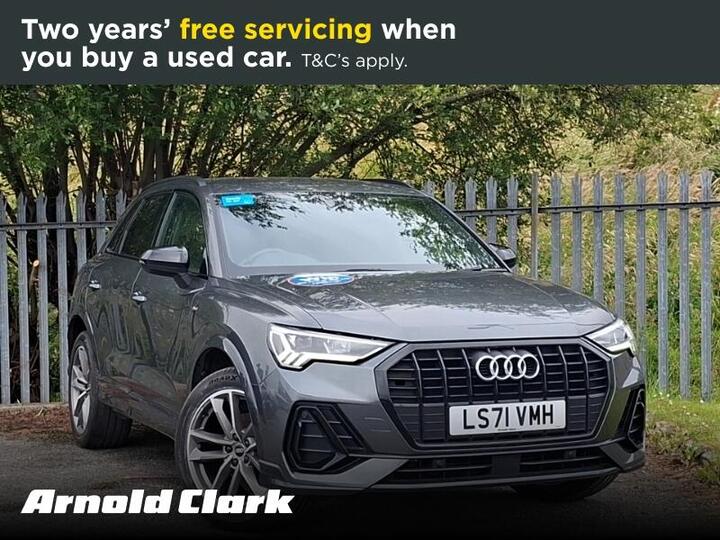 Audi Q3 1.5 TFSI CoD 35 Black Edition S Tronic Euro 6 (s/s) 5dr