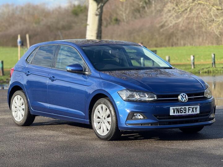 Volkswagen Polo 1.0 TSI SEL DSG Euro 6 (s/s) 5dr Volkswagen Polo 1.0 TSI SEL DSG Euro 6 (s/s) 5dr