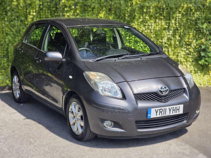 Toyota Yaris 1.33 Dual VVT-i T Spirit Euro 5 (s/s) 5dr