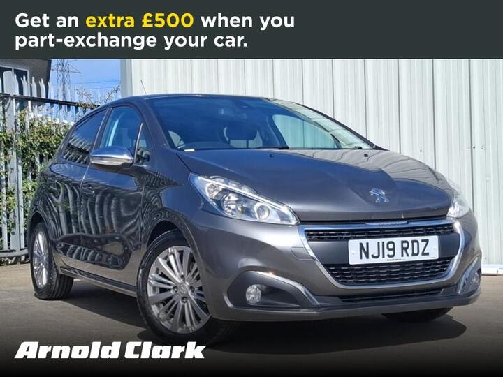 Peugeot 208 1.2 PureTech Signature Euro 6 (s/s) 5dr