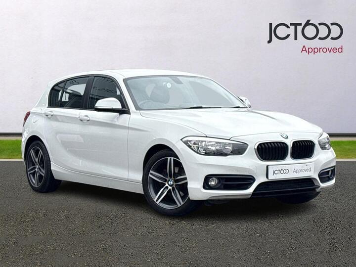 BMW 1 Series 1.5 118i Sport Euro 6 (s/s) 5dr BMW 1 Series 1.5 118i Sport Euro 6 (s/s) 5dr