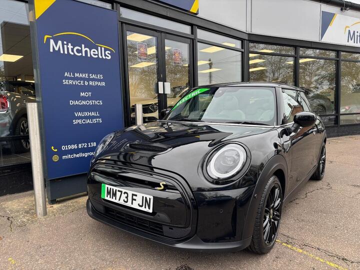 MINI HATCHBACK Cooper SE 32.6kWh Level 3 Auto 3dr