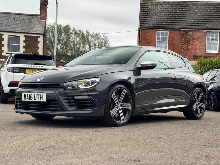 Volkswagen Scirocco 2.0 TSI BlueMotion Tech R DSG Euro 6 (s/s) 3dr