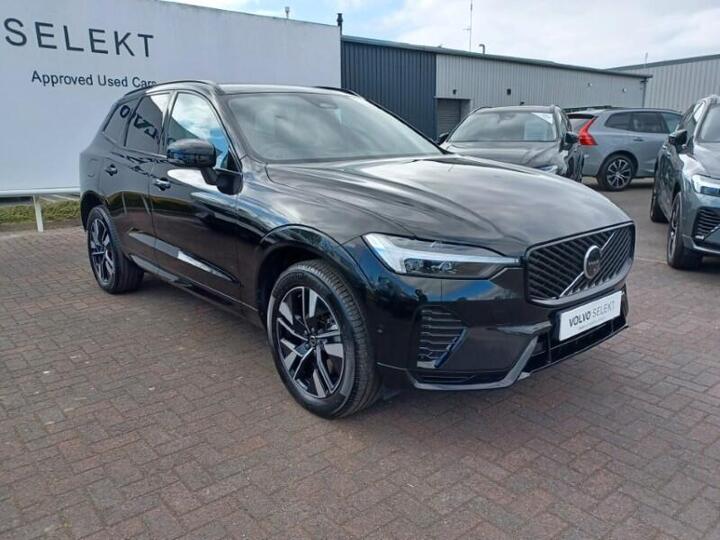 Volvo XC60 2.0 B5 MHEV Plus Pro Auto AWD Euro 6 (s/s) 5dr