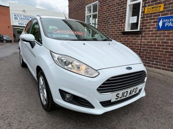 Ford FIESTA 1.6 Zetec Powershift Euro 5 5dr